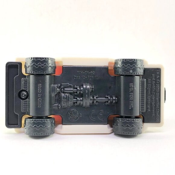 🦋 Jurassic Park Jeep Wrangler Dinosaur Tracker Burger King Toy Car 2013 Jungle - Picture 13 of 15